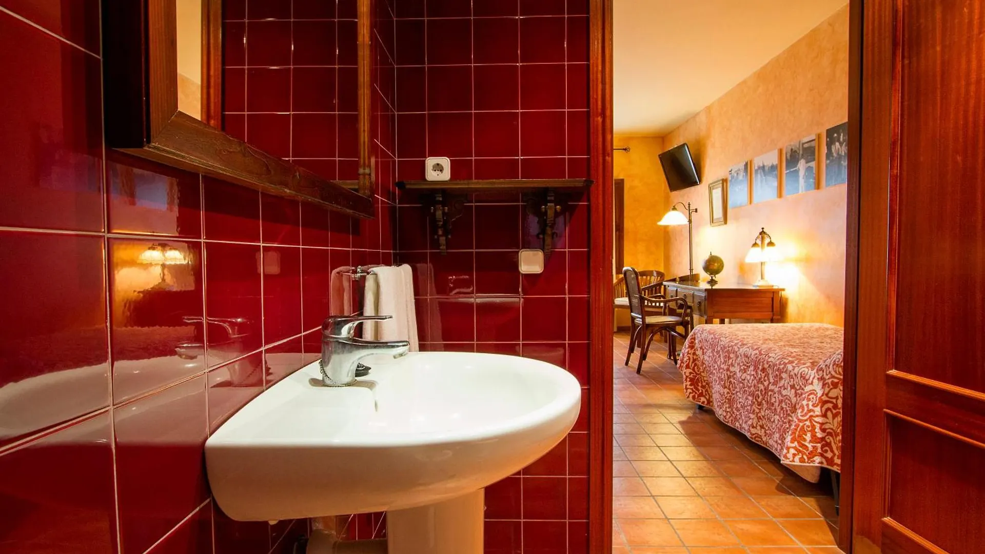 Hotel Antiga Calafell 3*,